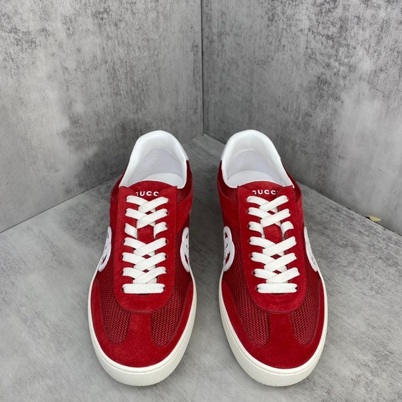 ❤️❤️Women's Red Gucci Sneakers - Picture 4 of 8
